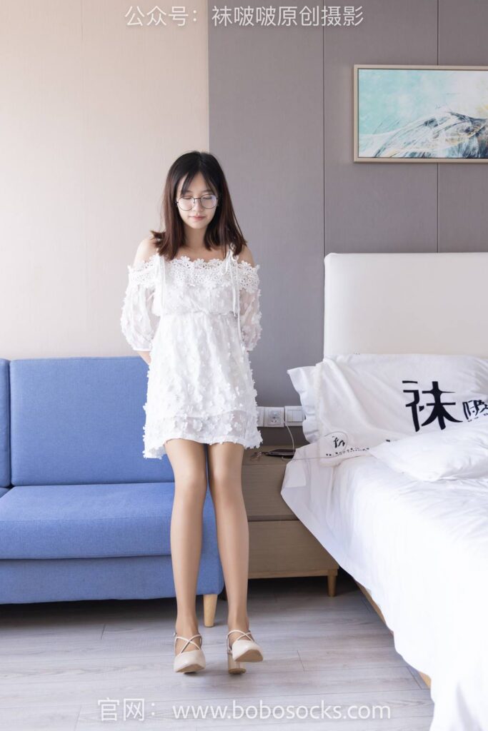 [BoBoSocks袜啵啵]NO.149 小甜豆-高跟鞋、咖啡色丝袜、肉丝打底[149P/1V/6.08GB]插图1