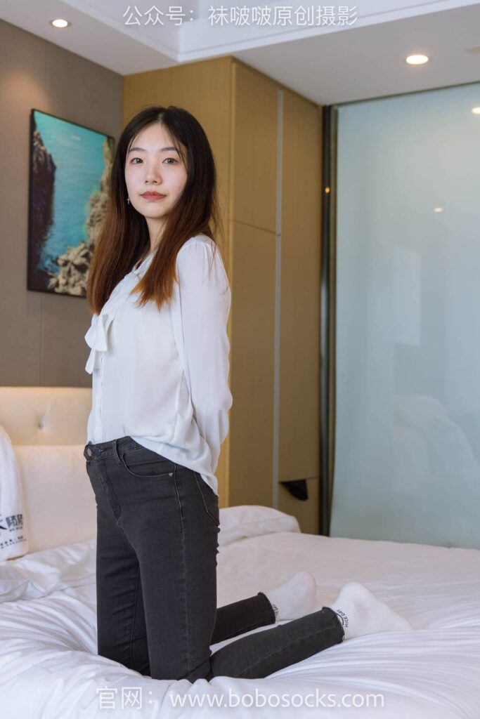 [BoBoSocks袜啵啵]NO.158 小甜豆-高跟长靴、白棉袜、裸足[136P/1V/5.71GB]插图3