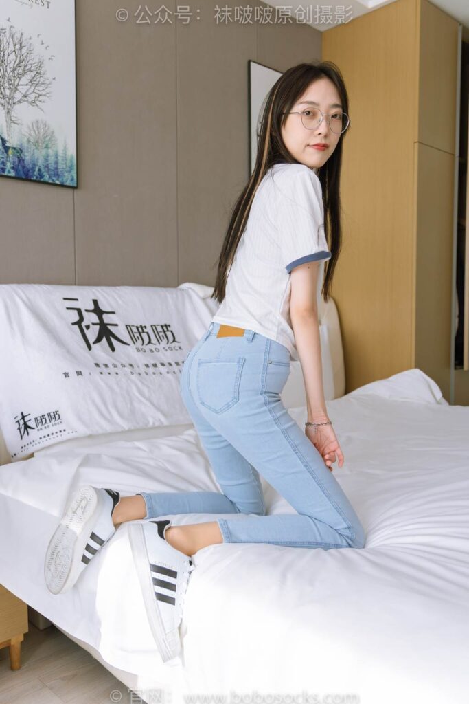 [BoBoSocks袜啵啵]NO.161 稚予-贝壳头板鞋、肉丝、裤里丝[140P/1V/5.56GB]插图3