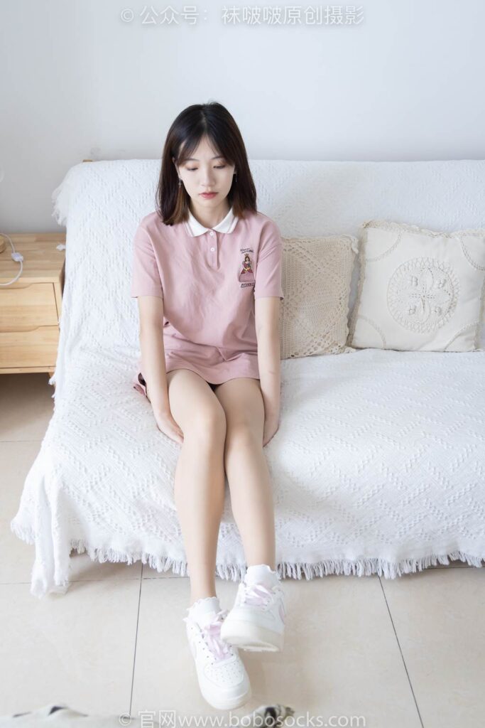 [BoBoSocks袜啵啵]NO.163 小甜豆-空军一号板鞋、白棉袜、肉丝[135P/1V/5.92GB]插图1