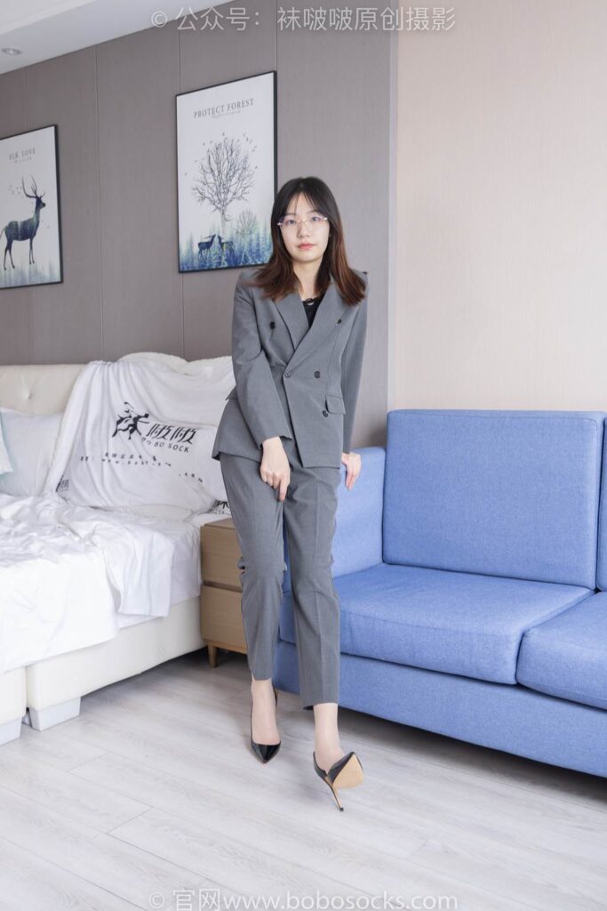 [BoBoSocks袜啵啵]NO.172 小甜豆-高跟鞋、肉丝、ol风[139P/1V/5.63GB]插图1