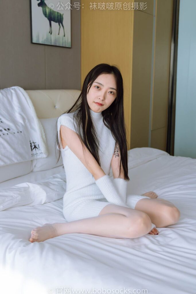 [BoBoSocks袜啵啵]NO.173 稚予-高跟鞋、板鞋、白丝、肉丝、白棉袜[149P/1V/5.58GB]插图2