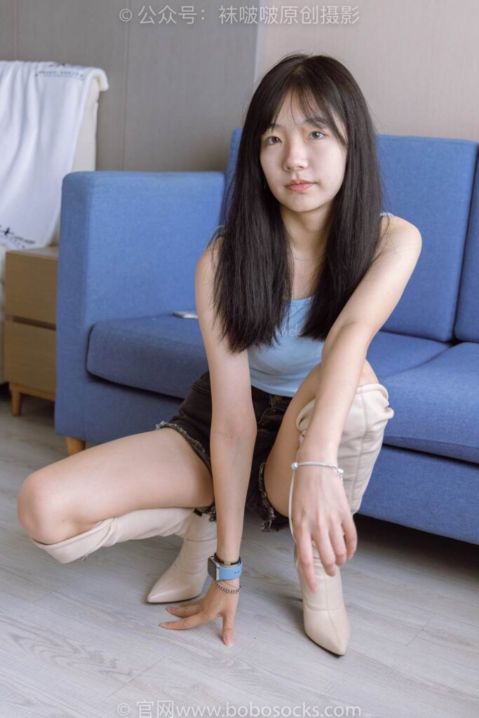 [BoBoSocks袜啵啵]NO.174 小甜豆-高跟长靴、白棉袜、裸足[178P/1V/6.44GB]插图2