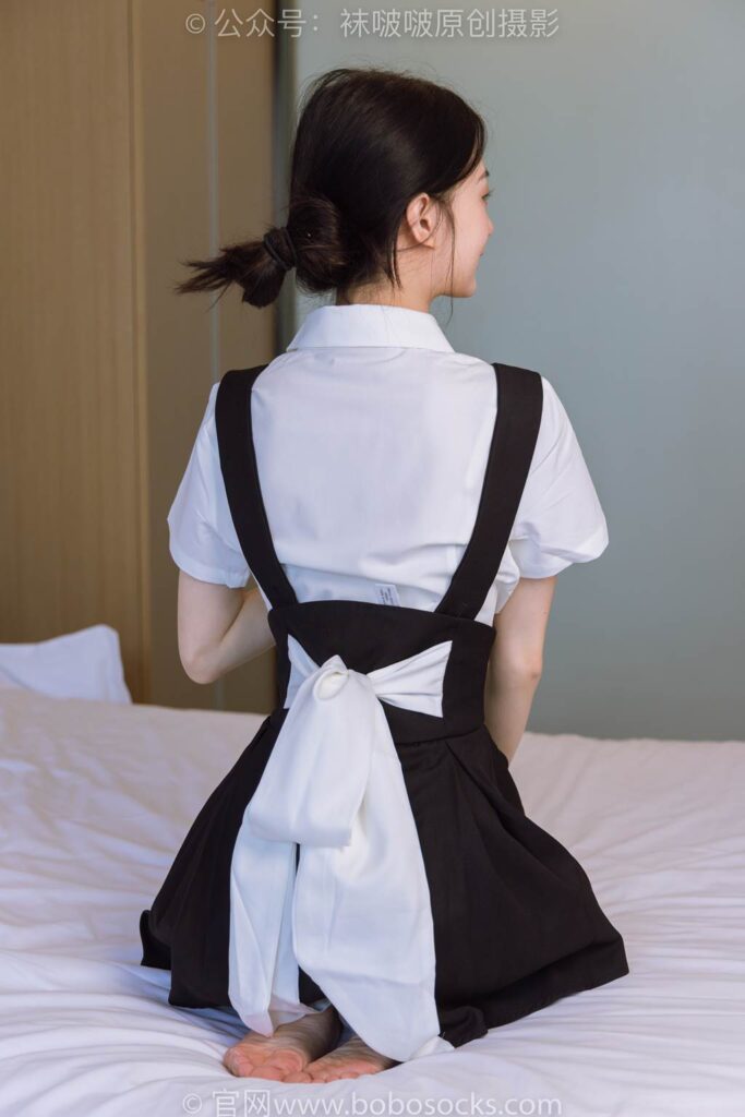 [BoBoSocks袜啵啵]NO.180 苏苏-高跟鞋、肉丝、裸足、踩酸奶剧情[161P/1V/6.92GB]插图