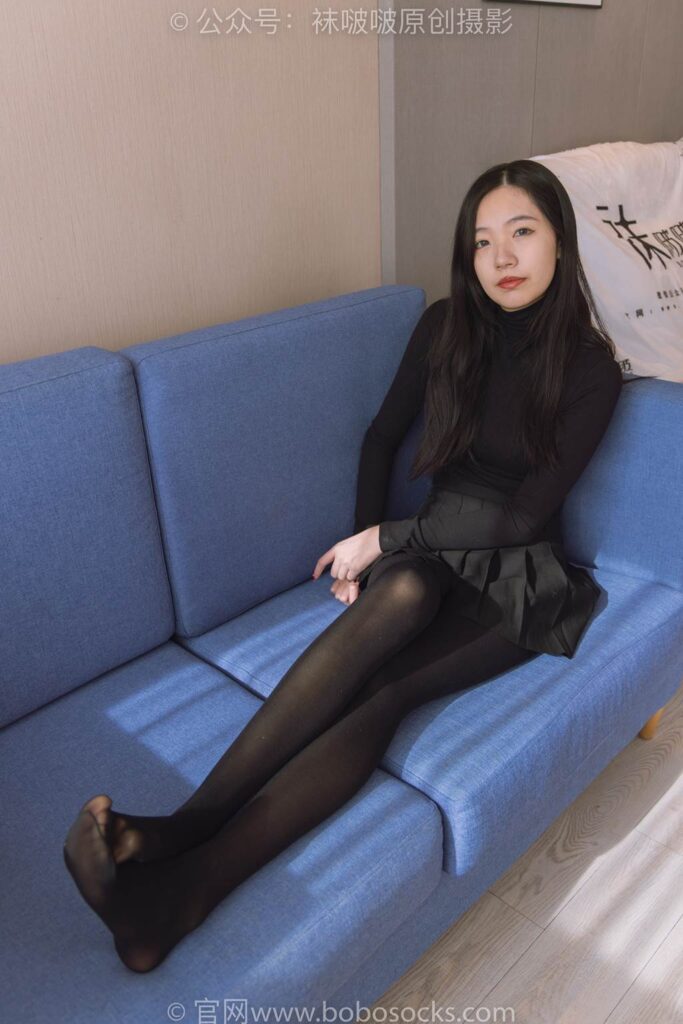 [BoBoSocks袜啵啵]NO.184 小甜豆-黑皮鞋、厚黑丝[140P/1V/5.66GB]插图3