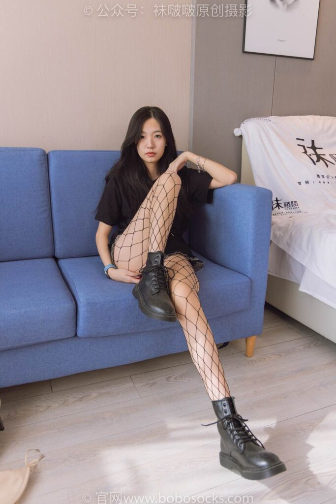 [BoBoSocks袜啵啵]NO.203 三双靴子、黑丝、网袜[144P/1V/5.84GB]插图