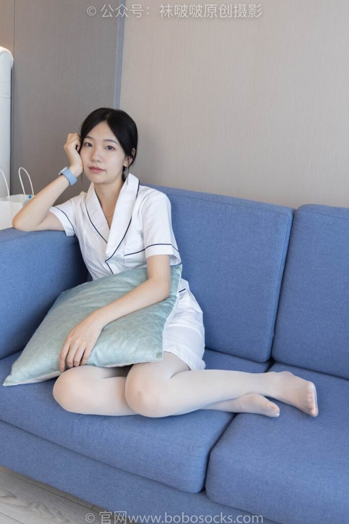 [BoBoSocks袜啵啵]NO.206 小甜豆-绑带凉鞋、白丝大腿袜、小护士服[142P/1V/5.78GB]插图