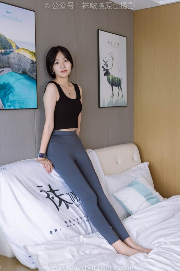 [BoBoSocks袜啵啵]NO.212 小甜豆-运动鞋、肉丝、瑜伽裤裤里丝[140P/1V/5.76GB]插图