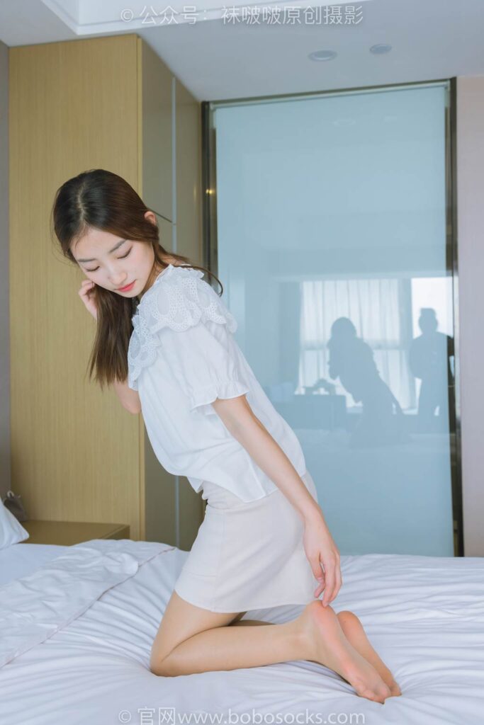 [BoBoSocks袜啵啵]NO.223 小沫-高跟鞋、油亮肉丝[142P/1V/5.38GB]插图