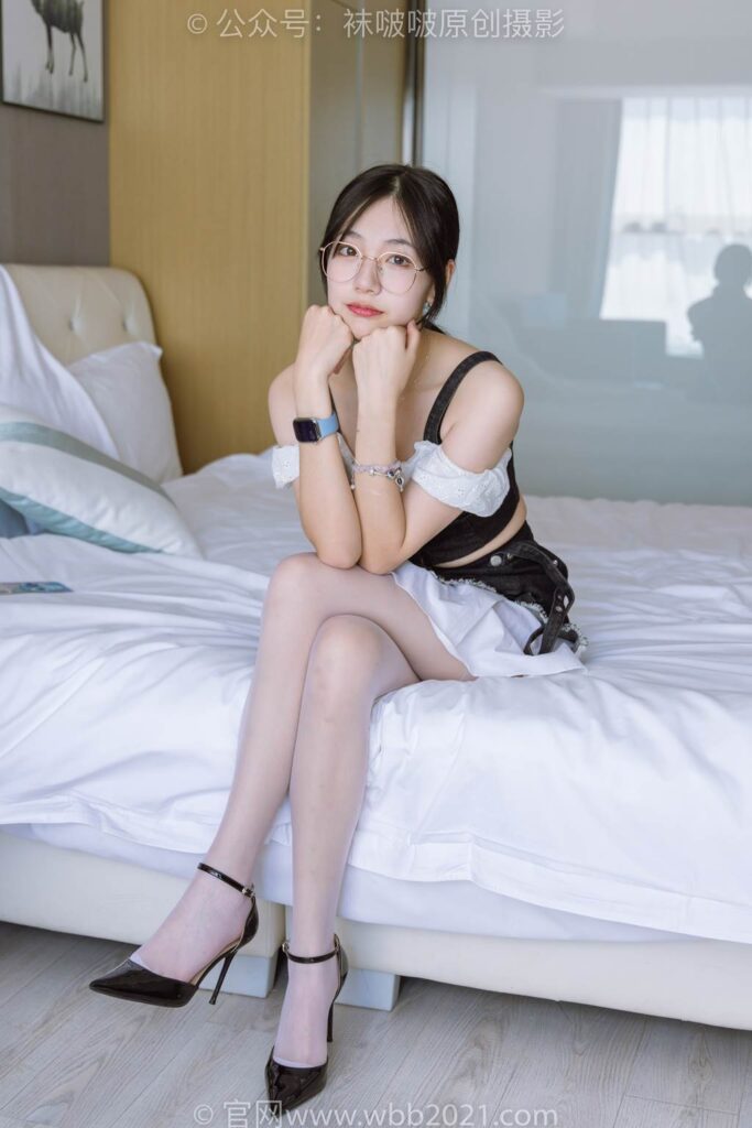 [BoBoSocks袜啵啵]NO.235 小甜豆-两双高跟鞋、白丝[147P/1V/6.51GB]插图