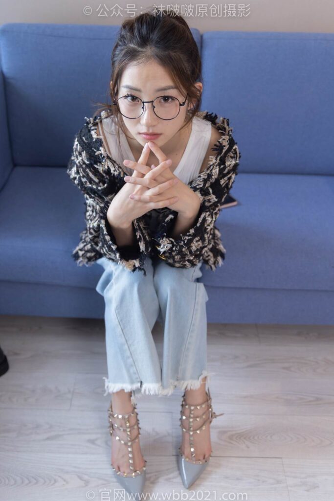 [BoBoSocks袜啵啵]NO.237 小沫-高跟鞋、皮鞋、肉丝、裸足[150P/1V/6.28GB]插图3