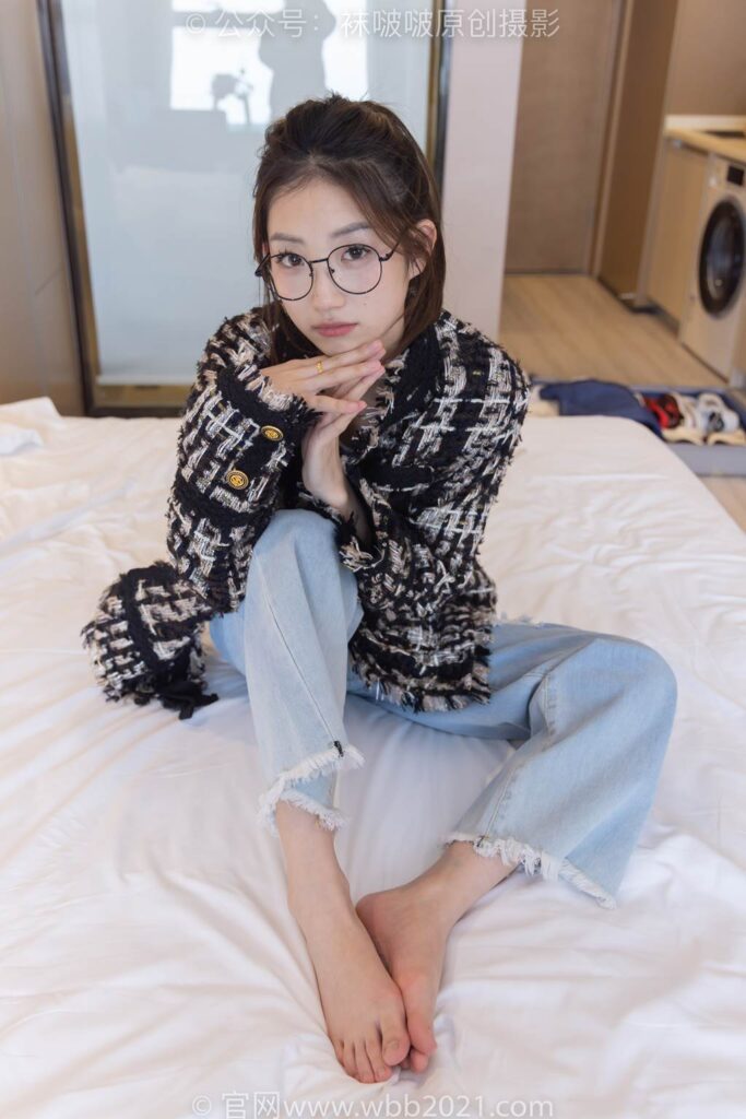 [BoBoSocks袜啵啵]NO.237 小沫-高跟鞋、皮鞋、肉丝、裸足[150P/1V/6.28GB]插图