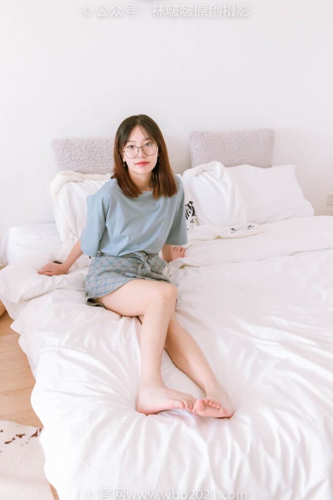 [BoBoSocks袜啵啵]NO.239 小甜豆-棉拖鞋、灰丝、裸足[140P/1V/5.22GB]插图