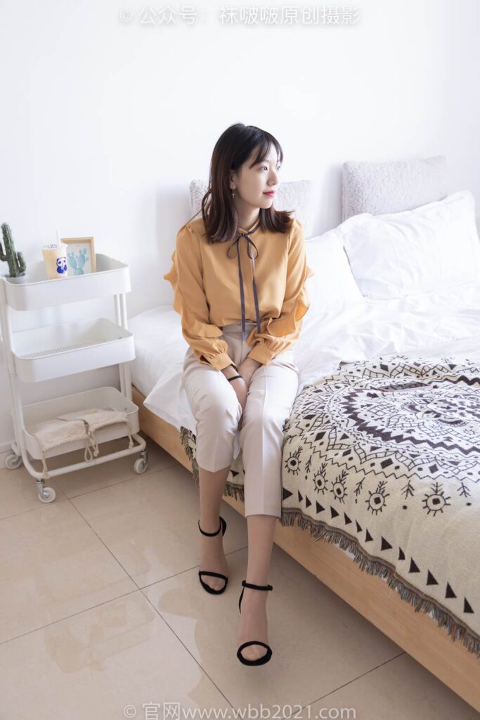 [BoBoSocks袜啵啵]NO.240 小甜豆-三双高跟鞋、肉丝、裸足[156P/1V/6.35GB]插图1