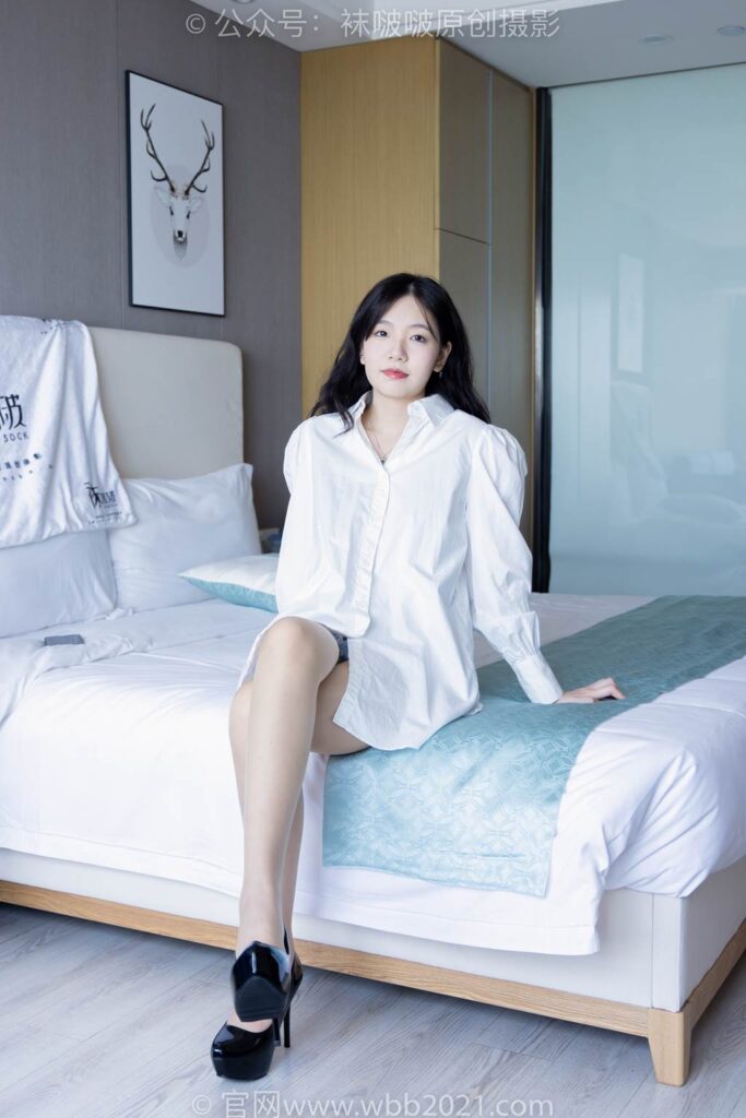 [BoBoSocks袜啵啵]NO.260 小甜豆-高跟鞋、肉丝[146P/1V/6.16GB]插图1