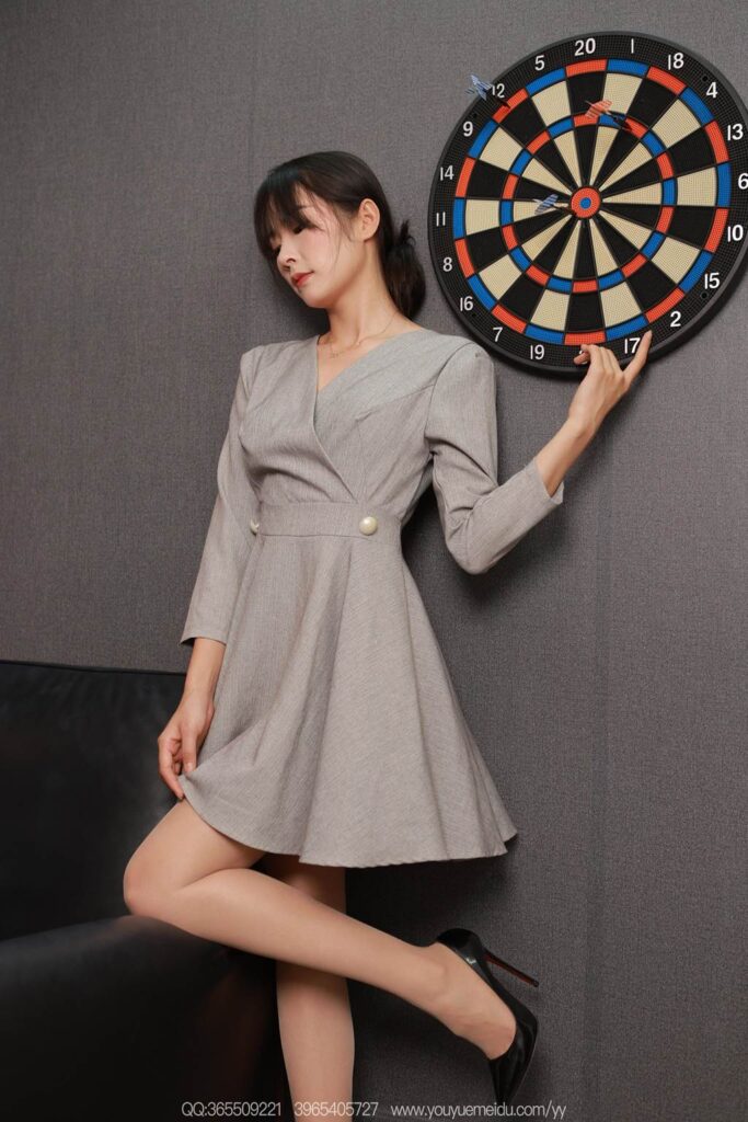 [IESS异思趣向] 2025.08.18 丝享家2134：小金《曼妙小脚》[88P/117MB]插图1