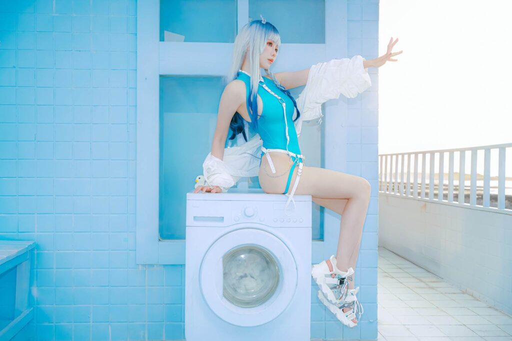 Ely_eee(ElyEE子) NO.172 – Glassyhorn Devil[34P/3V/94MB]插图1