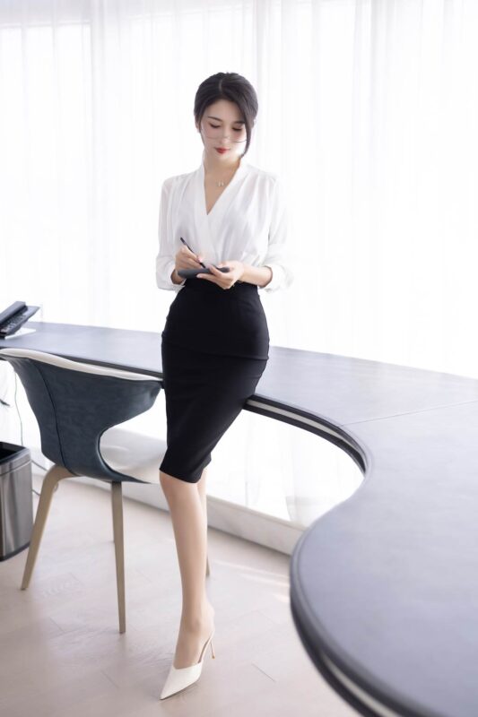 林乐一 - 魅力御姐[102P/237MB]-无料摄影圈