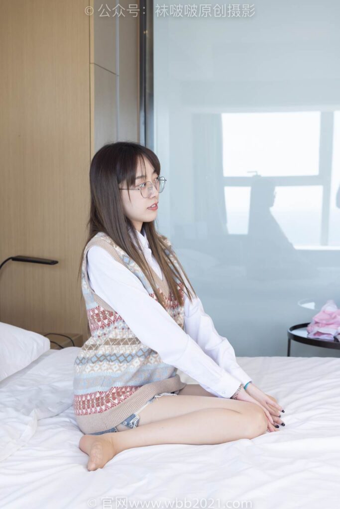 [BoBoSocks袜啵啵]NO.316 稚予-运动鞋、马丁靴、肉丝[160P/1V/6.36GB]插图1