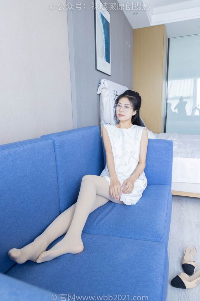 [BoBoSocks袜啵啵]NO.319 奶油-高跟鞋、平底鞋、厚肉丝、厚黑丝大腿袜[140P/1V/5.85GB]插图2