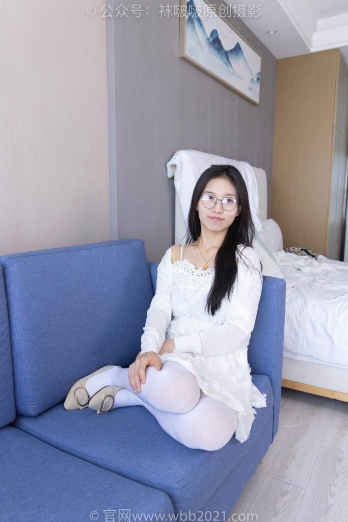 [BoBoSocks袜啵啵]NO.322 芝士-两双平底鞋、厚白丝[140P/1V/5.76GB]插图2