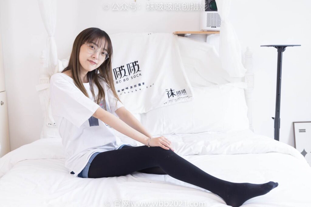 [BoBoSocks袜啵啵]NO.330 稚予-高跟鞋、厚黑丝[150P/1V/5.05GB]插图3