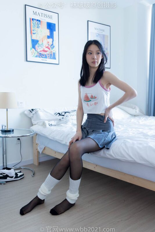 [BoBoSocks袜啵啵]NO.333 雪糕-板鞋、白棉袜、黑丝、堆堆袜套[140P/1V/5.93GB]-无料摄影圈