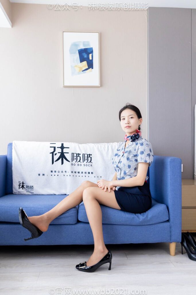 [BoBoSocks袜啵啵]NO.334 芝士-东航制服、两双高跟鞋、薄肉丝、薄灰丝[141P/1V/7.56GB]插图