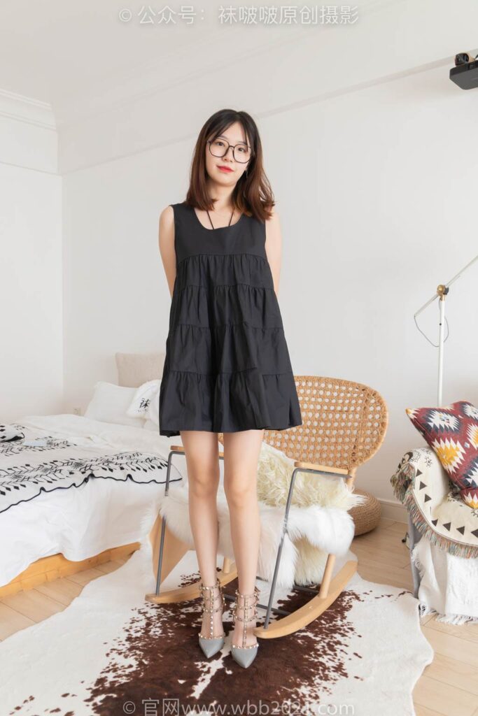 [BoBoSocks袜啵啵]NO.339 小甜豆-高跟鞋、高跟凉鞋、肉丝、裸足[138P/1V/5.48GB]插图3