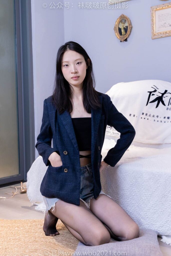 [BoBoSocks袜啵啵]NO.346 雪糕-高跟鞋、油亮肉丝、油亮黑丝[147P/1V/7.07GB]插图2