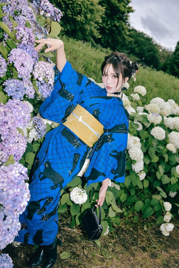 Ely_eee(ElyEE子) NO.173 – Rainy Season Black Cat[38P/4V/122MB]插图1