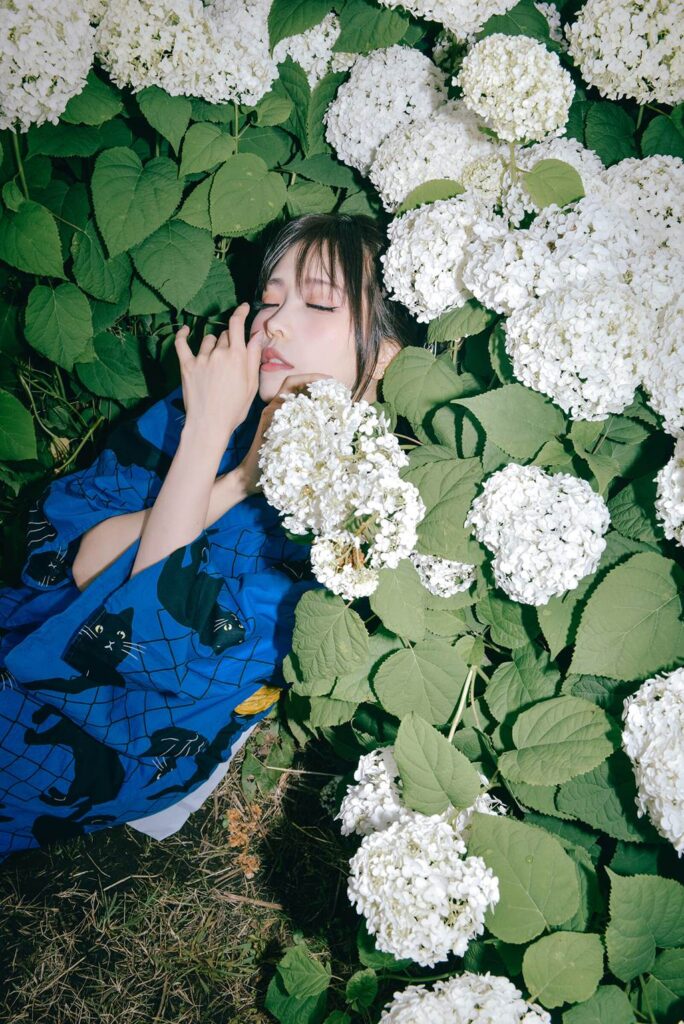 Ely_eee(ElyEE子) NO.173 – Rainy Season Black Cat[38P/4V/122MB]插图3