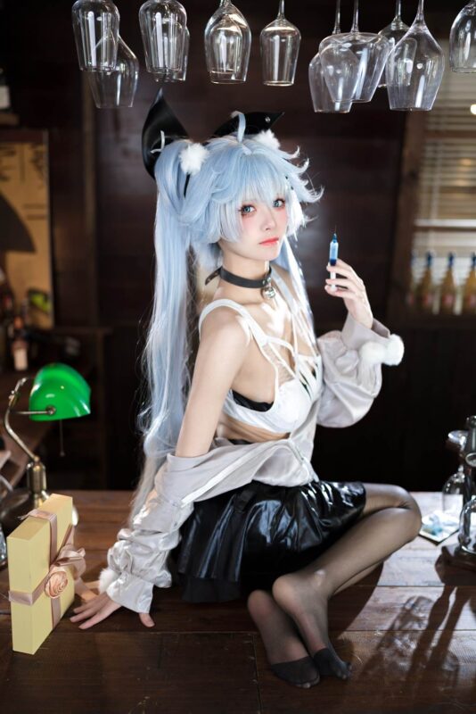 九柒喵 NO.028 - 少女前线 芙洛伦 药心[29P/397MB]-无料摄影圈