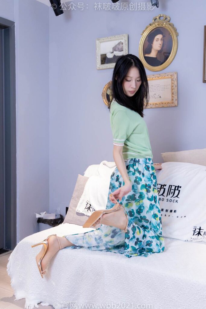 [BoBoSocks袜啵啵]NO.357 雪糕-高跟鞋、高跟凉鞋、肉丝、裸足[145P/1V/7.91GB]插图2