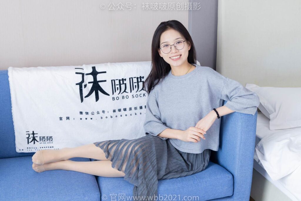 [BoBoSocks袜啵啵]NO.358 芝士-平底鞋、板鞋、肉丝、厚黑丝[150P/1V/6.26GB]插图2