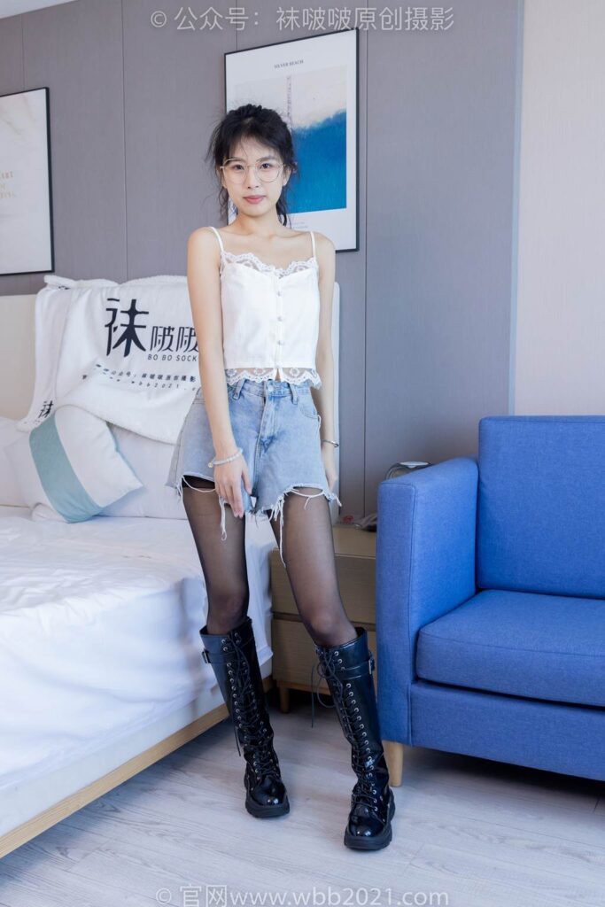 [BoBoSocks袜啵啵]NO.383 奶油-长靴、高跟长靴、黑丝、网袜、裸足[150P/1V/6.52GB]插图1