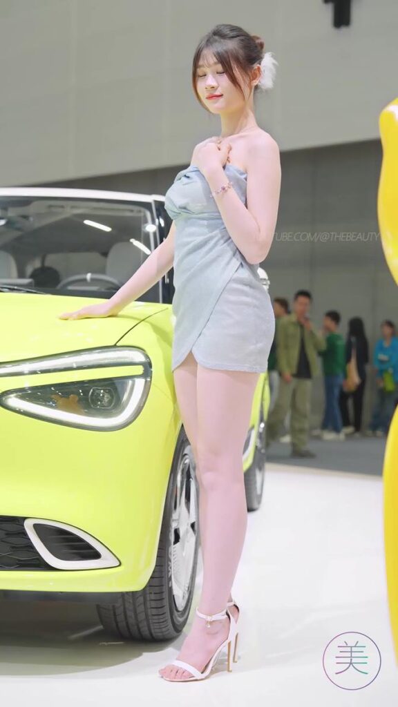 NO.0732 2023 广州车展 Racing Model 车模抖音网红随拍48[1V/254MB]插图