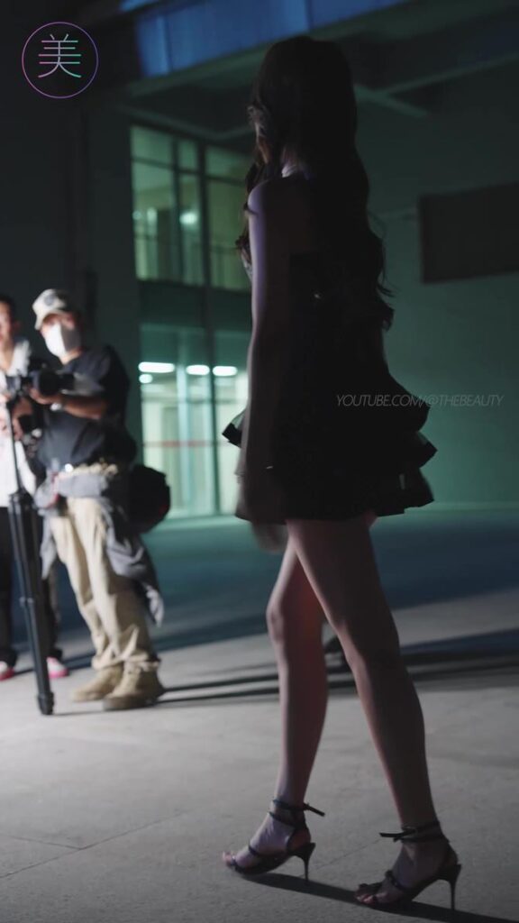 NO.0739 2023 广州车展 Racing Model 车模抖音网红随拍55[1V/288MB]插图3