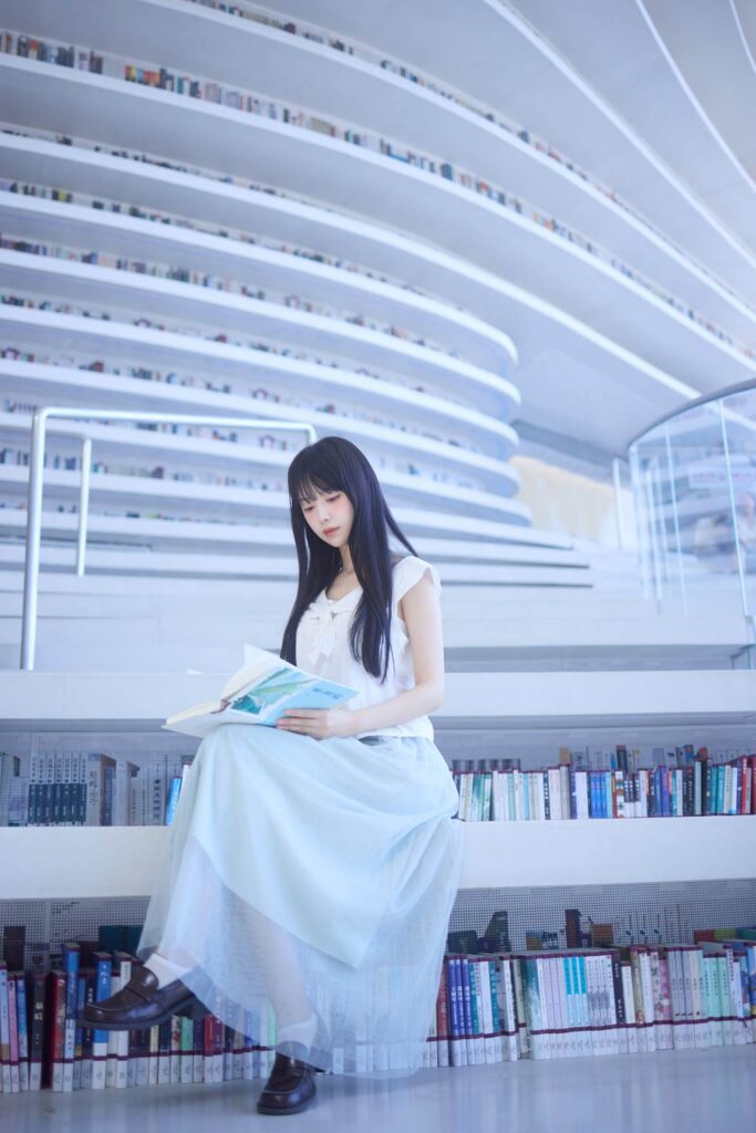Shika小鹿鹿 NO.116 – 图书馆[16P/294MB]插图2