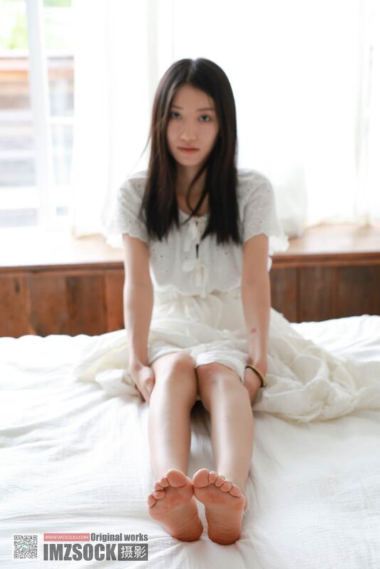 [MZSOCK]爱美足 NO.343 微微[134P/1.65GB]-无料摄影圈