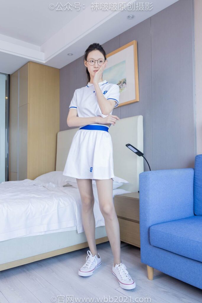 [BoBoSocks袜啵啵]NO.392 雪糕-板鞋、灰丝[177P/1V/8.49GB]插图1