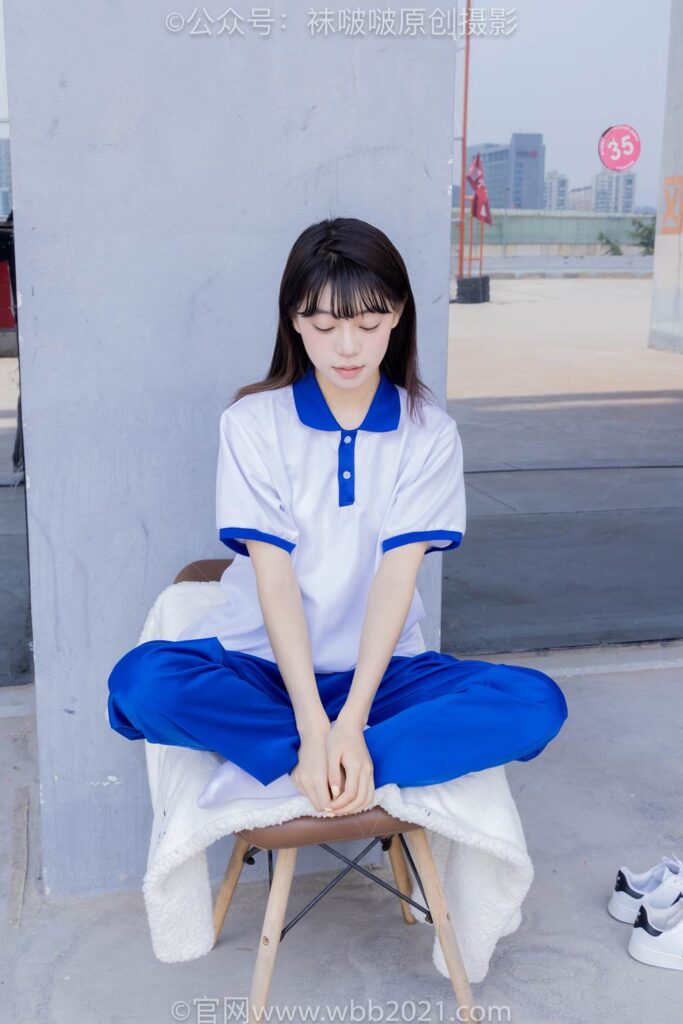 [BoBoSocks袜啵啵]NO.393 糯米-板鞋、白棉袜、裸足、校服[150P/1V/7.01GB]插图