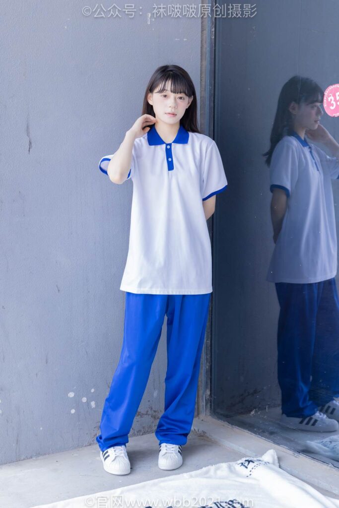 [BoBoSocks袜啵啵]NO.393 糯米-板鞋、白棉袜、裸足、校服[150P/1V/7.01GB]插图2