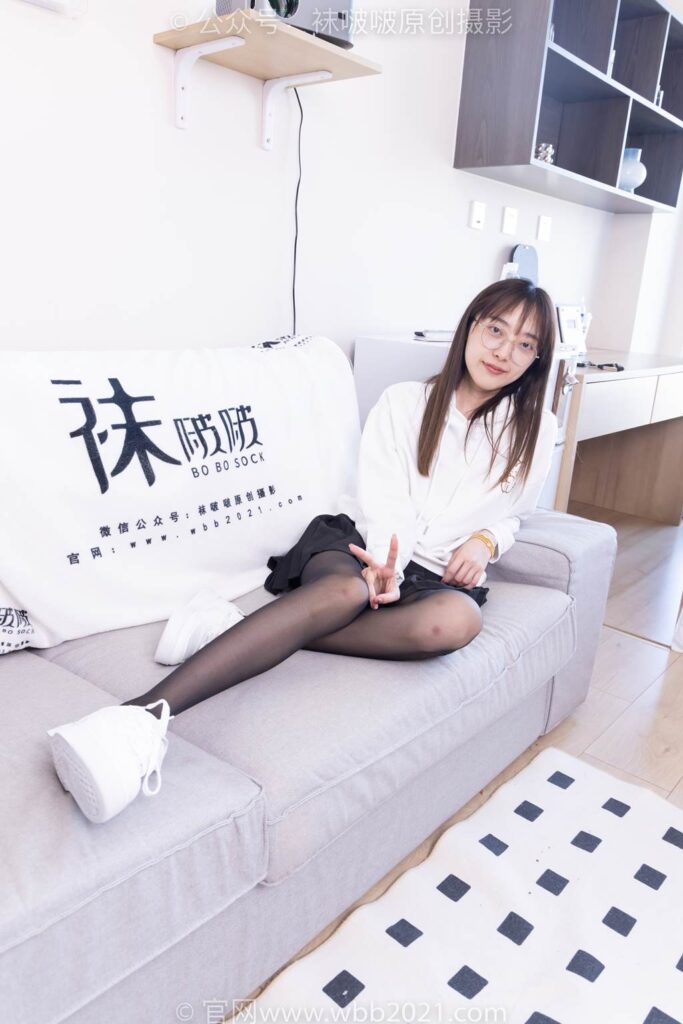 [BoBoSocks袜啵啵]NO.407 稚予-板鞋、黑丝[140P/1V/6.39GB]插图2