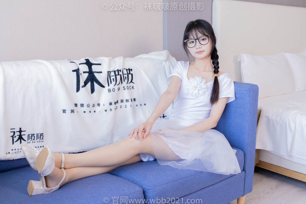 [BoBoSocks袜啵啵]NO.415 甜甜圈-高跟鞋、油亮肉丝、芭蕾舞服[143P/1V/5.90GB]插图2