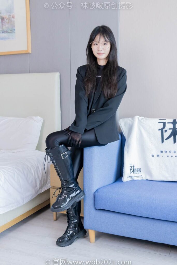 [BoBoSocks袜啵啵]NO.423 甜甜圈-长靴、黑丝、连体衣裤里丝[145P/1V/6.77GB]插图2