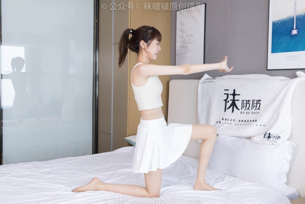 [BoBoSocks袜啵啵]NO.424 稚予-运动鞋、白棉袜、肉丝、腰丝[140P/1V/5.73GB]插图1