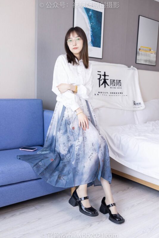 [BoBoSocks袜啵啵]NO.428 稚予-皮鞋、灰丝[150P/1V/6.05GB]-无料摄影圈