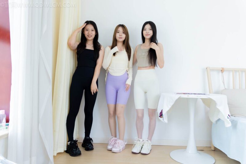 物恋传媒 NO.2493 奶糖&茯苓&小曦-瑜伽裤、运动鞋、白棉袜、薄肉色、白色、黑色丝[174P/1V/5.78GB]-无料摄影圈