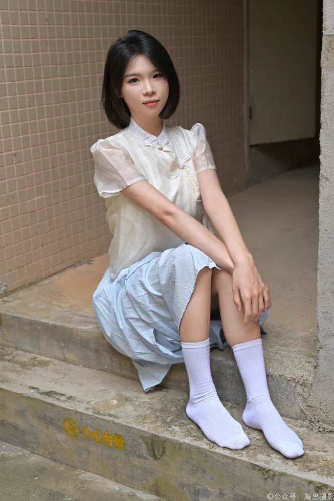 凝思摄影 NO.020 小睿-长裙、短白袜、平底鞋[130P/1V/4.20GB]插图3